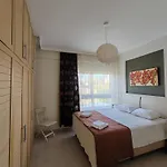 度假居 Turtle Bay Village - Garden House 凯里尼亚