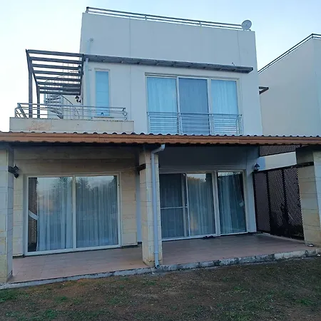 Kyrenia - Esentepe Turtle Village 3 Bedroom Sea With Garden Holiday home *