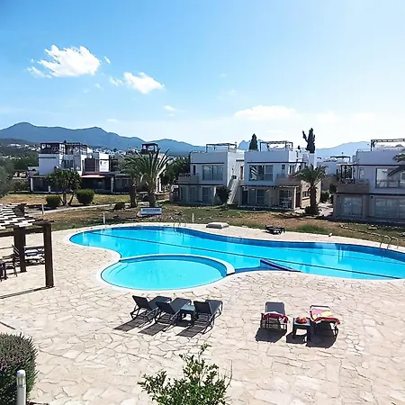 Kyrenia - Esentepe Turtle Village 3 Bedroom Sea With Garden *