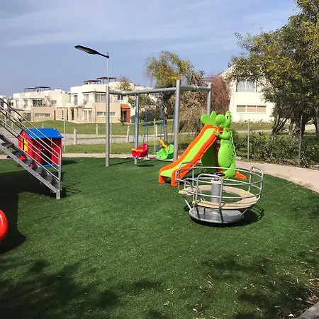 Turtle Bay Village - Garden House